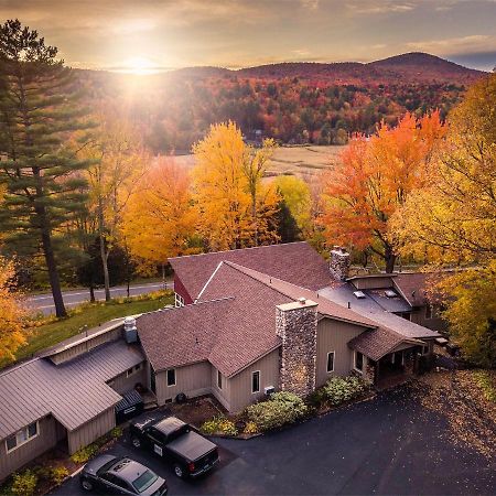 Hob Knob Inn Stowe Bagian luar foto