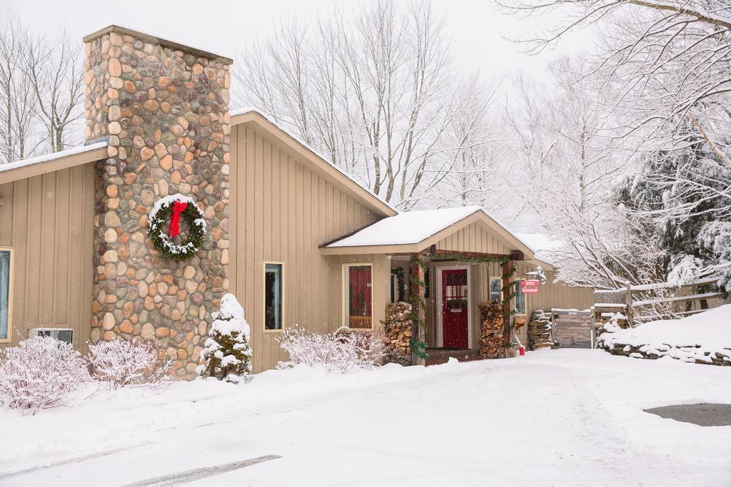 Hob Knob Inn Stowe Bagian luar foto