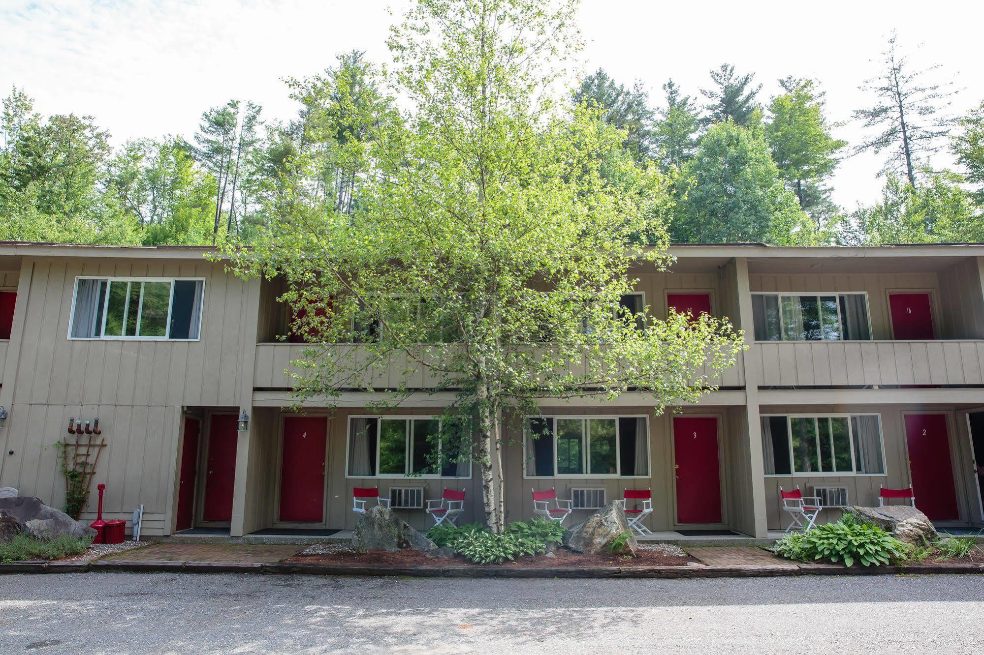 Hob Knob Inn Stowe Bagian luar foto