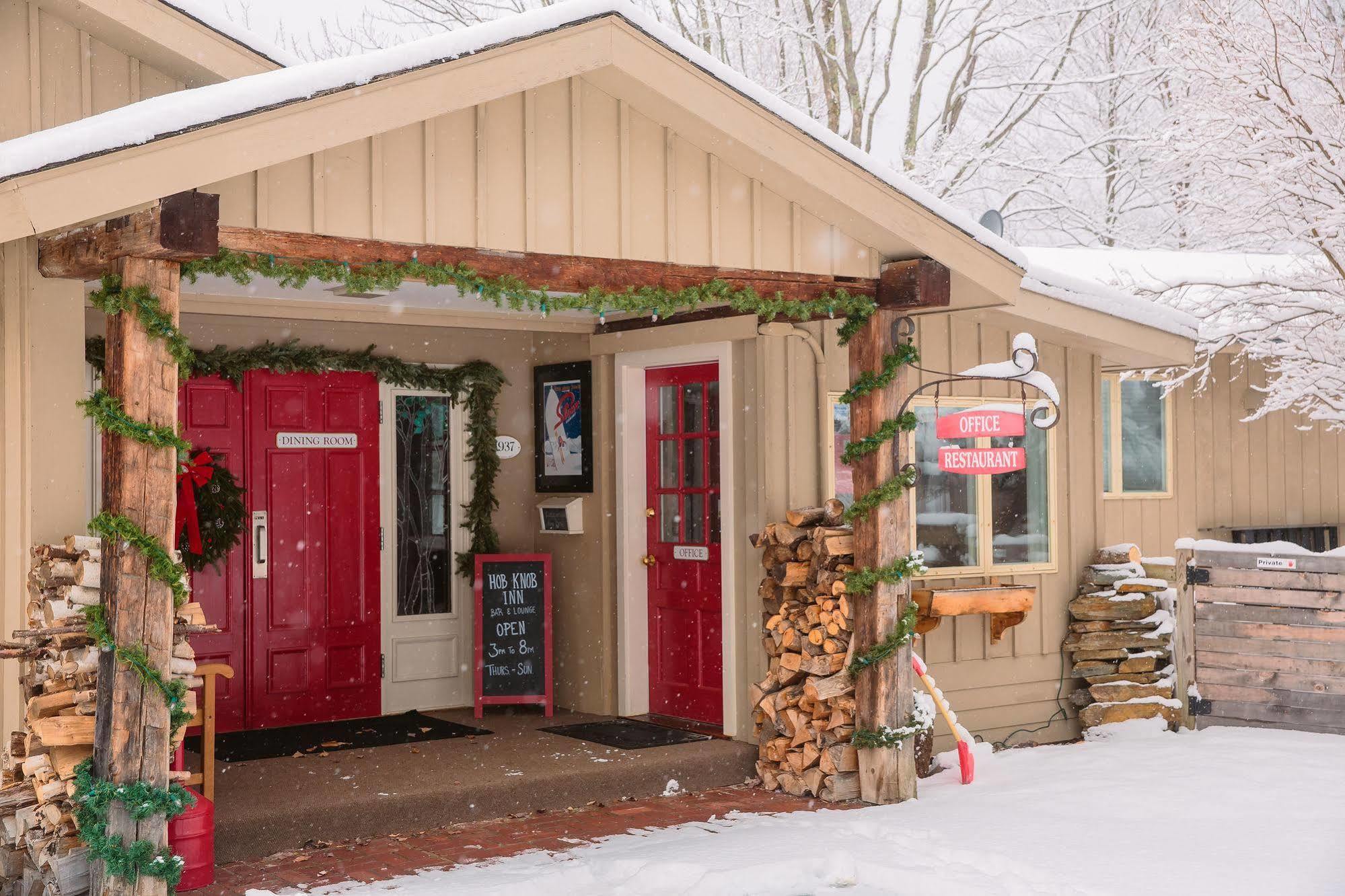 Hob Knob Inn Stowe Bagian luar foto
