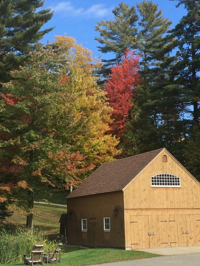 Hob Knob Inn Stowe Bagian luar foto