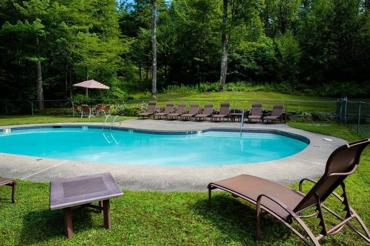 Hob Knob Inn Stowe Bagian luar foto